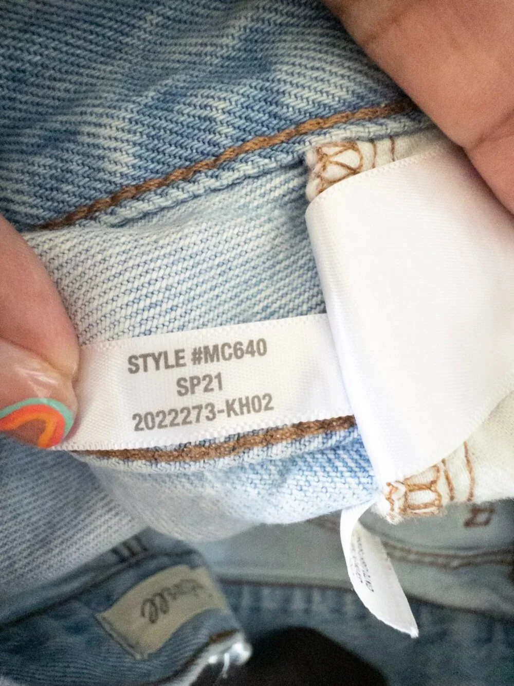 Madewell Relaxed Denim Shorts, style #MC640, size 26
